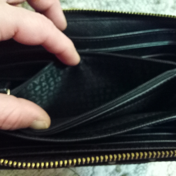 Kate Spade Wallet - Picture 3 of 3